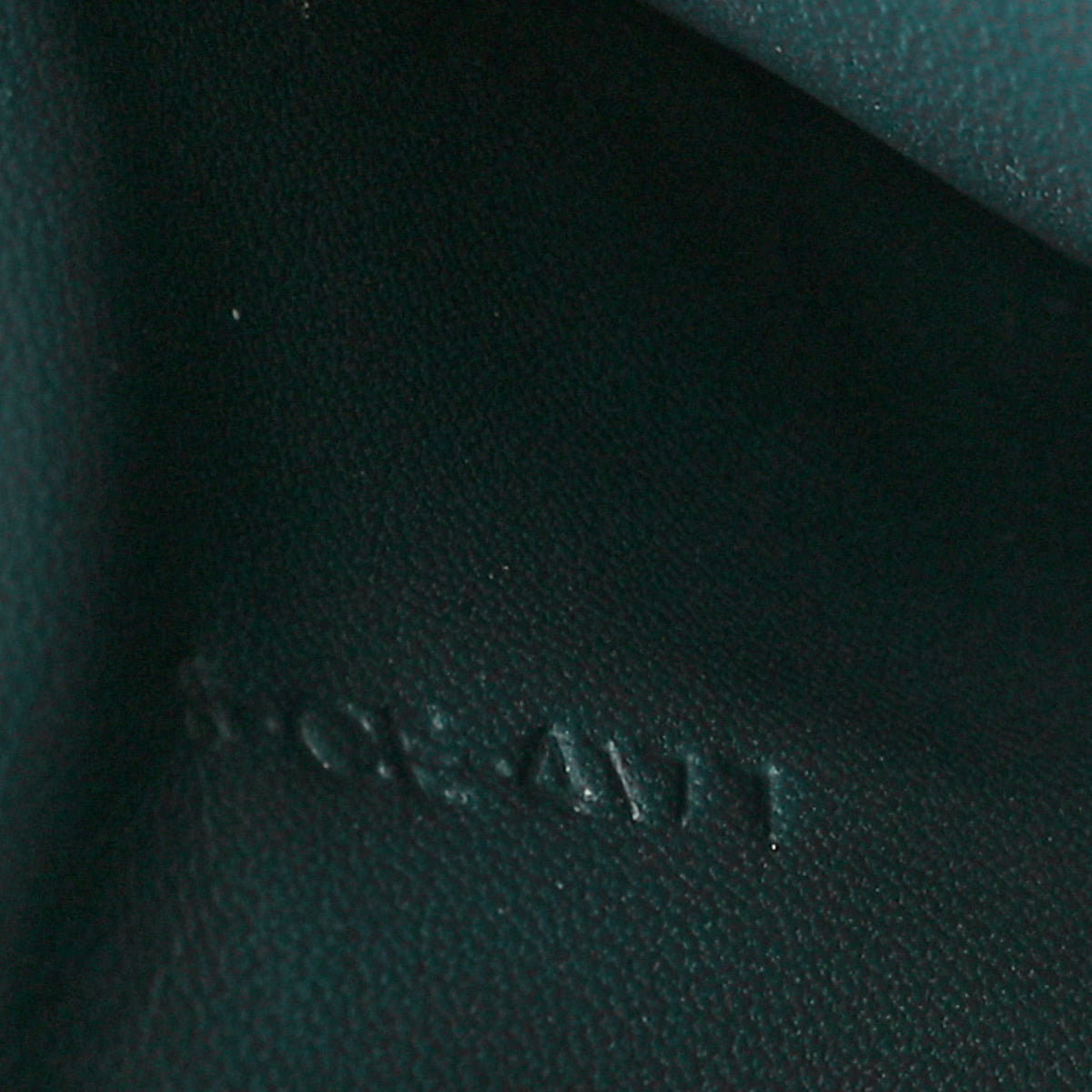 Box Calfskin Medium Classic Box Flap Bag Amazone