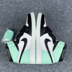 Air Jordan 1 Retro High OG NRG 'Igloo'