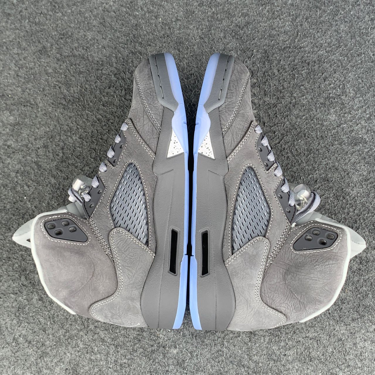 Air Jordan 5 'Wolf Grey' 2026