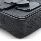 Taurillon Monogram Pico S Lock Ultra Black