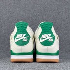 Nike SB x Air Jordan 4 Retro SP 'Pine Green'