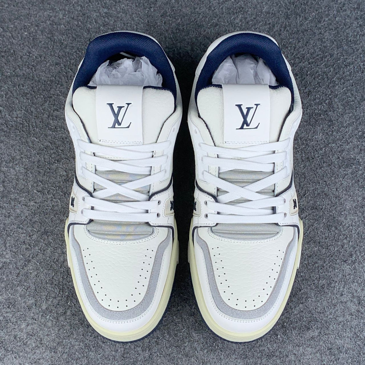 LV Trainer Low '#54 Signature 'White Marine'