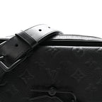 Taurillon Monogram Steamer Messenger Black