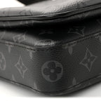 Reverse Monogram Eclipse Trio Messenger