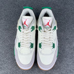 Nike SB x Air Jordan 4 Retro SP 'Pine Green'