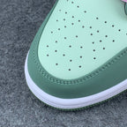 Wmns Air Jordan 1 Mid SE 'Dutch Green'