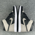 Air Jordan 1 Retro High OG 'Shadow' 2018