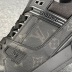 LV Trainer 'Black Monochrome'