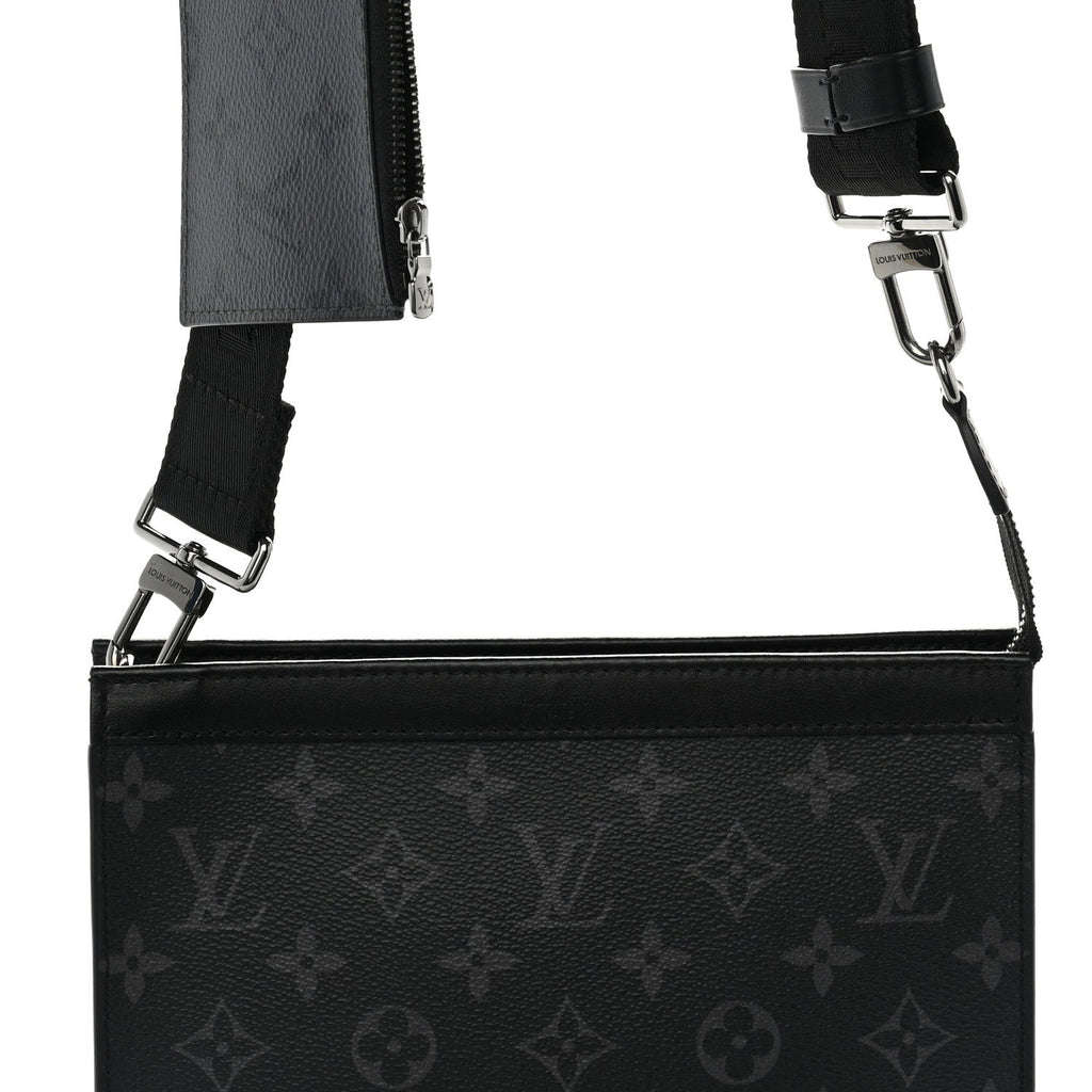 Reverse Monogram Eclipse Gaston Wearable Wallet