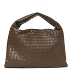 Calfskin Intrecciato Small Hop Pinecone