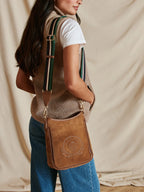Richmond Messenger Bag - Tan