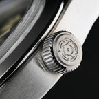 Ranger 39mm - Black on Bracelet
